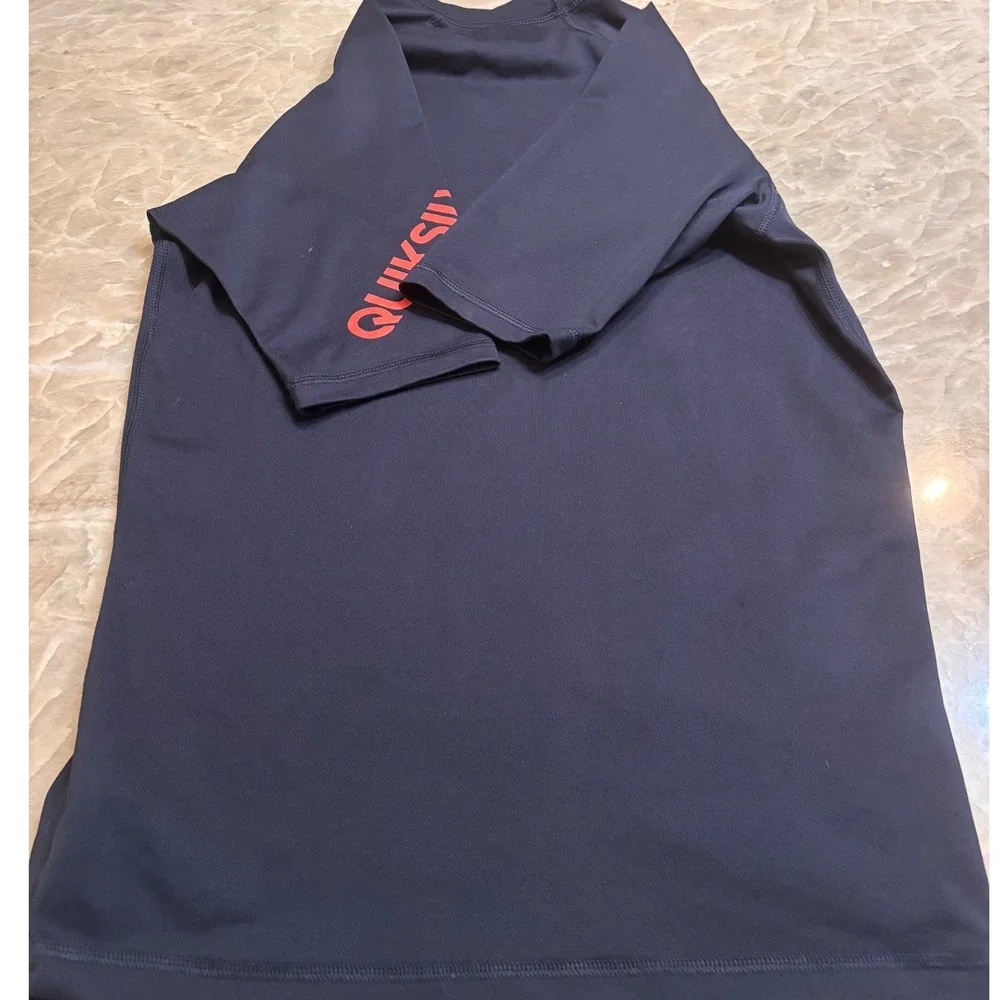 Quiksilver Rash Guard Mens Large Navy Blue Short Sleeve Logo Swim Shirt